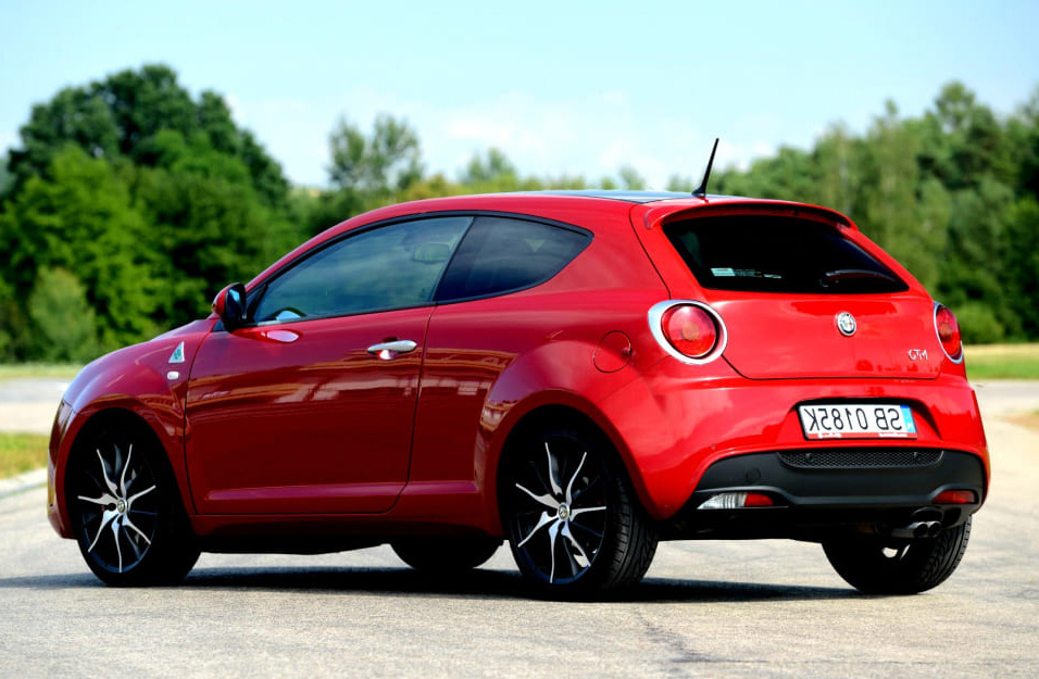 Замена аккумулятора Alfa-Romeo Mito