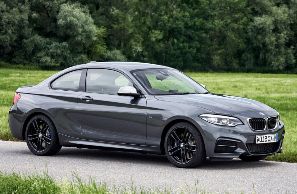 Замена аккумулятора BMW 2