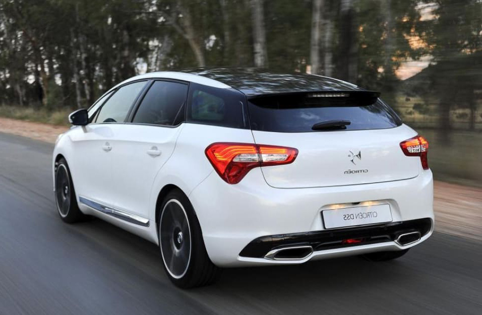 Замена аккумулятора Citroen Ds5