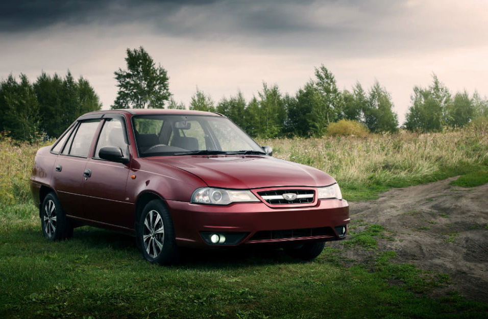 Замена аккумулятора Daewoo Nexia