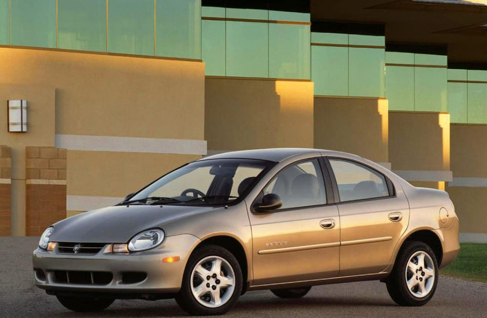 Замена аккумулятора Dodge Neon