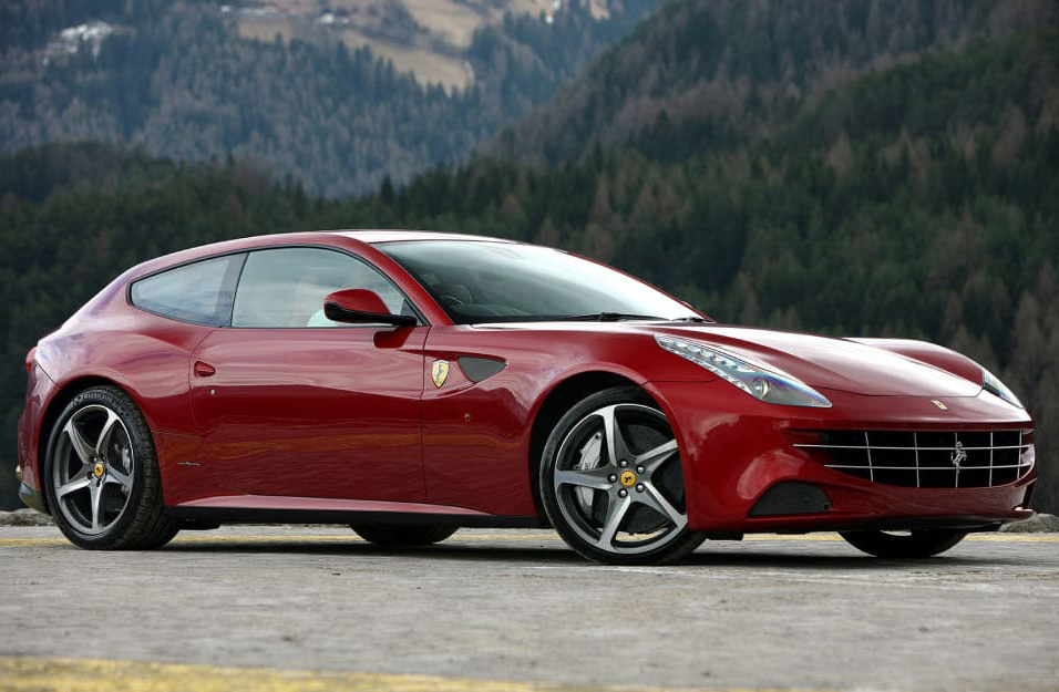 Замена аккумулятора Ferrari Ff