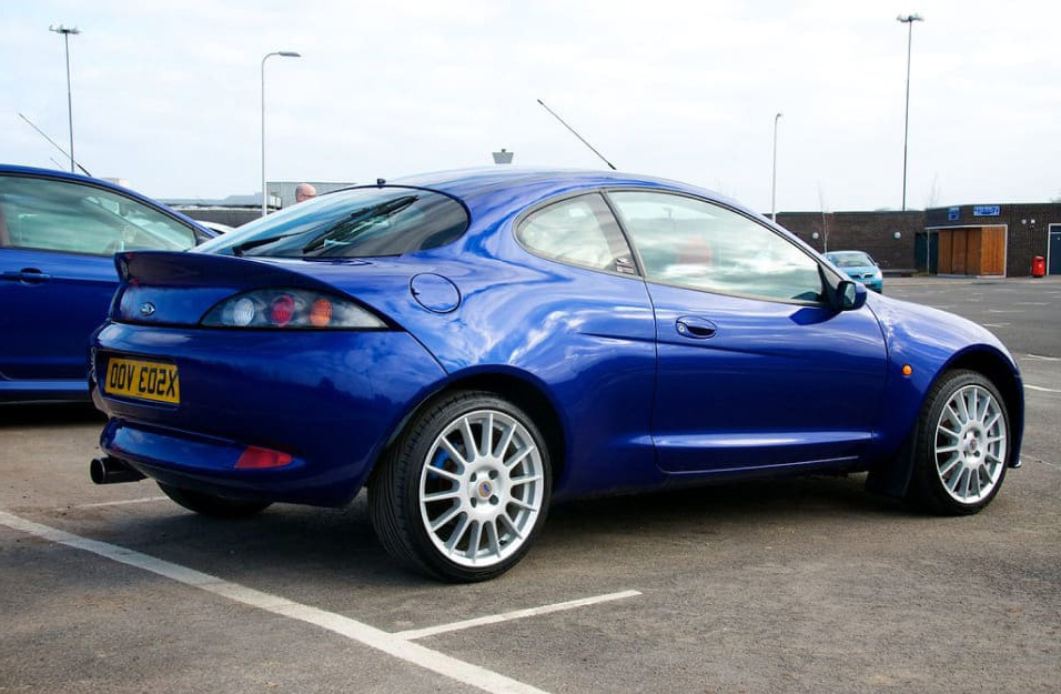 Замена аккумулятора Ford Puma