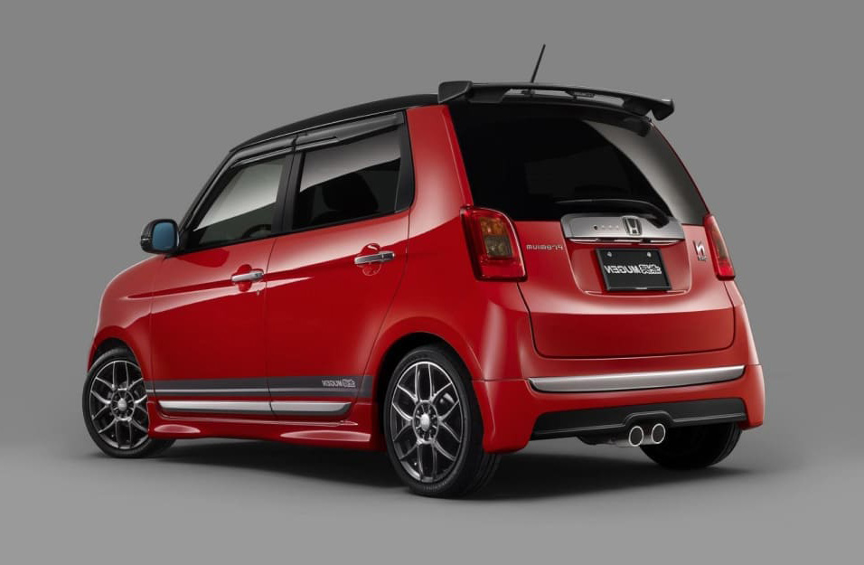 Замена аккумулятора Honda N-One
