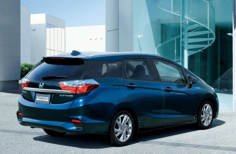 Замена аккумулятора Honda Shuttle