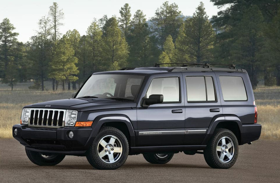 Замена аккумулятора Jeep Commander