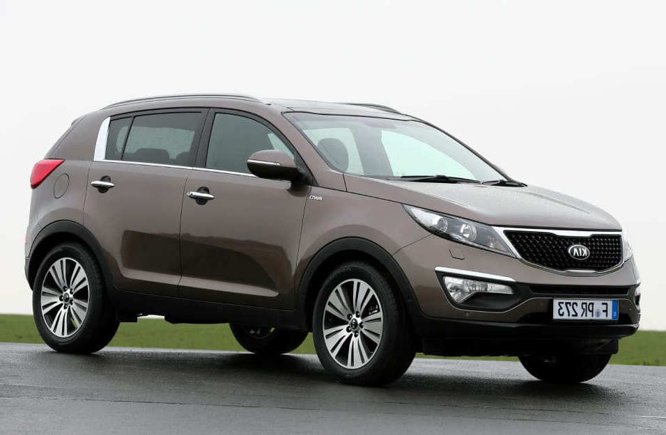 Замена аккумулятора Kia Sportage
