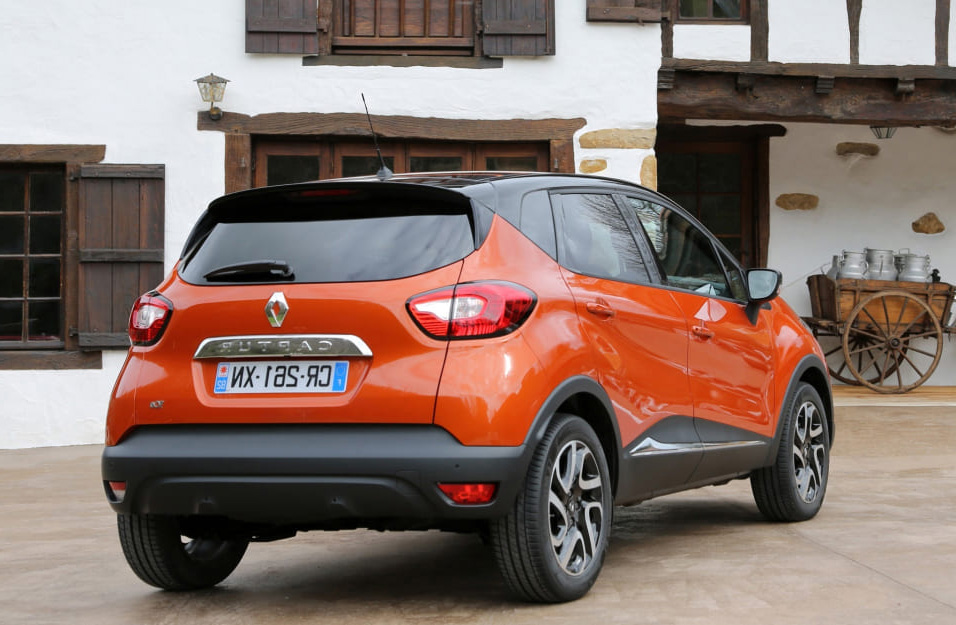 Замена аккумулятора Renault Kaptur